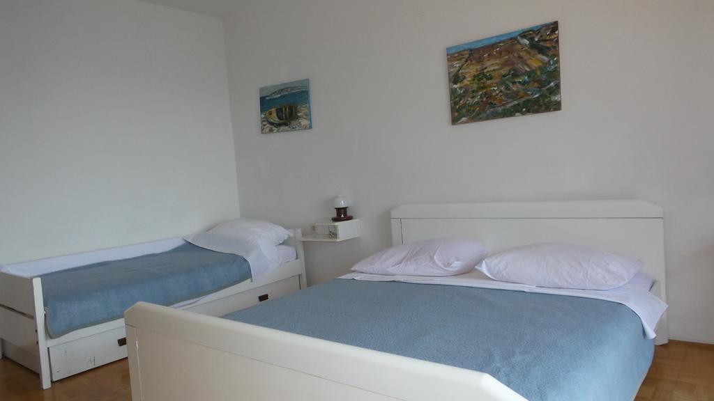 Tihana Apartments Jadranovo Szoba fotó
